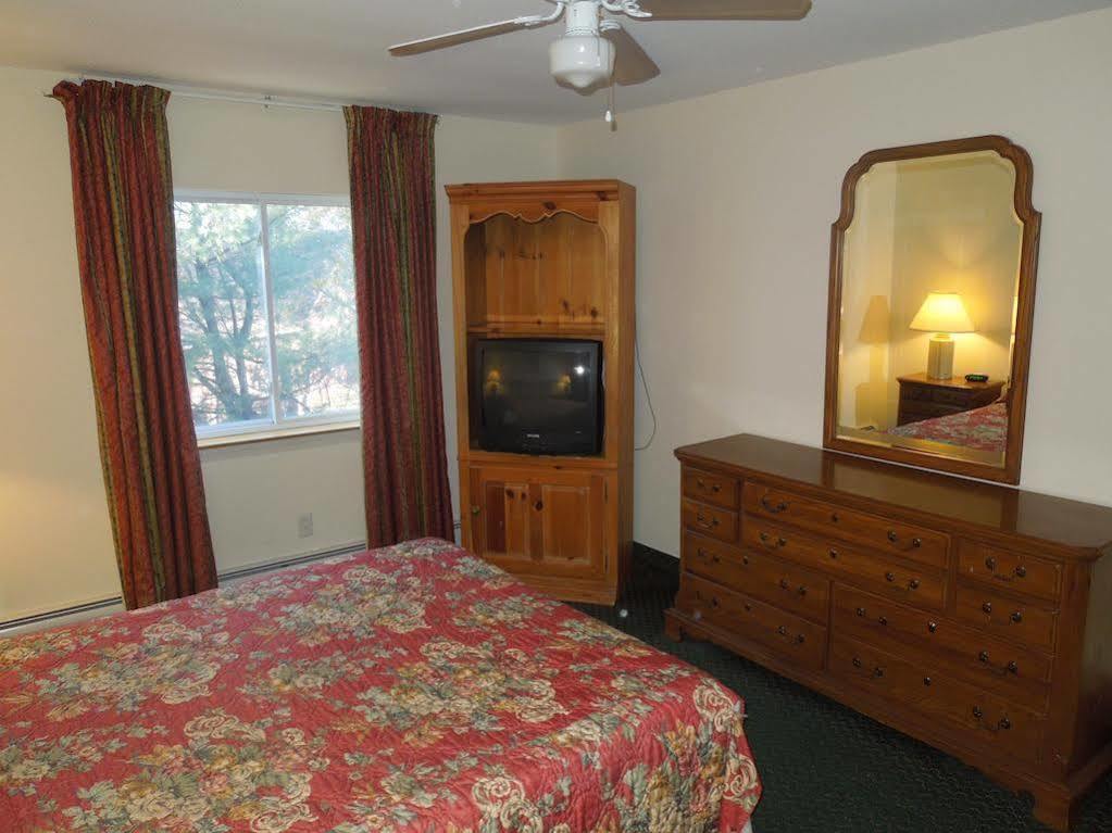 Baymont By Wyndham Essex Burlington Area Ξενοδοχείο Εξωτερικό φωτογραφία