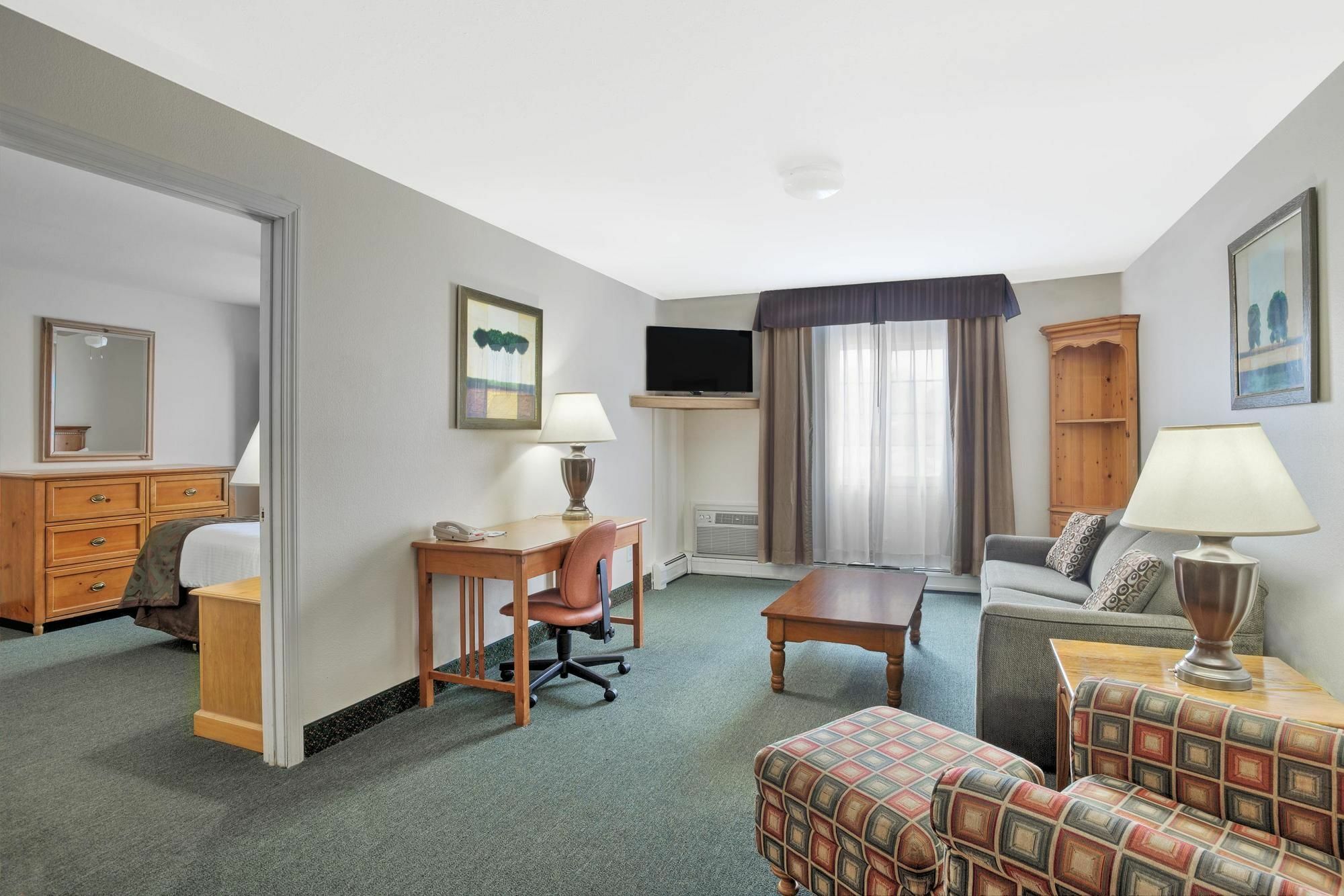 Baymont By Wyndham Essex Burlington Area Ξενοδοχείο Εξωτερικό φωτογραφία